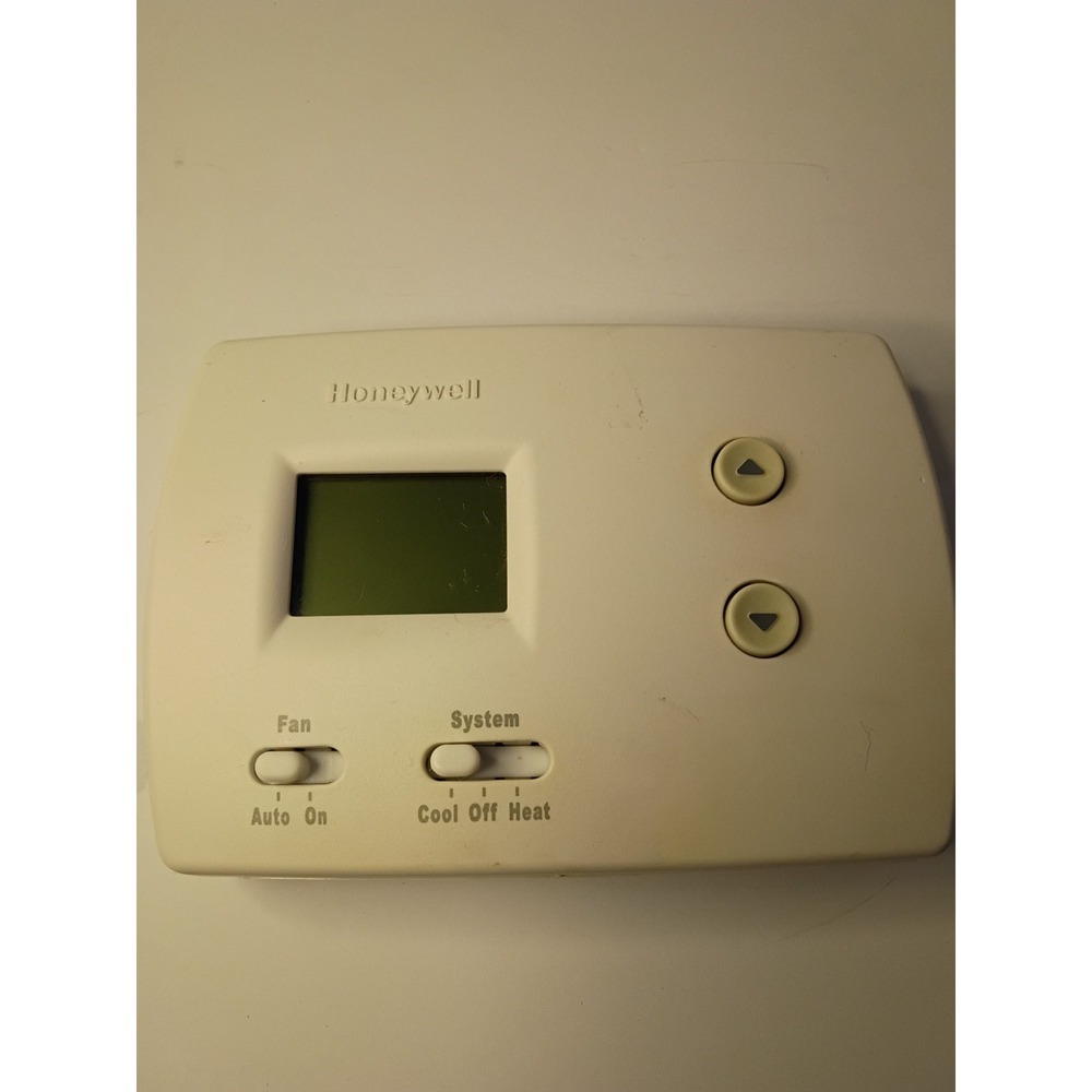 Honeywell PRO 3000 TH3110D1008 Digital Non Programmable Thermostat HVAC Works